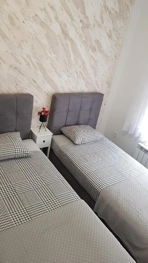 Kabashi Apartment 크르크 크로아티아